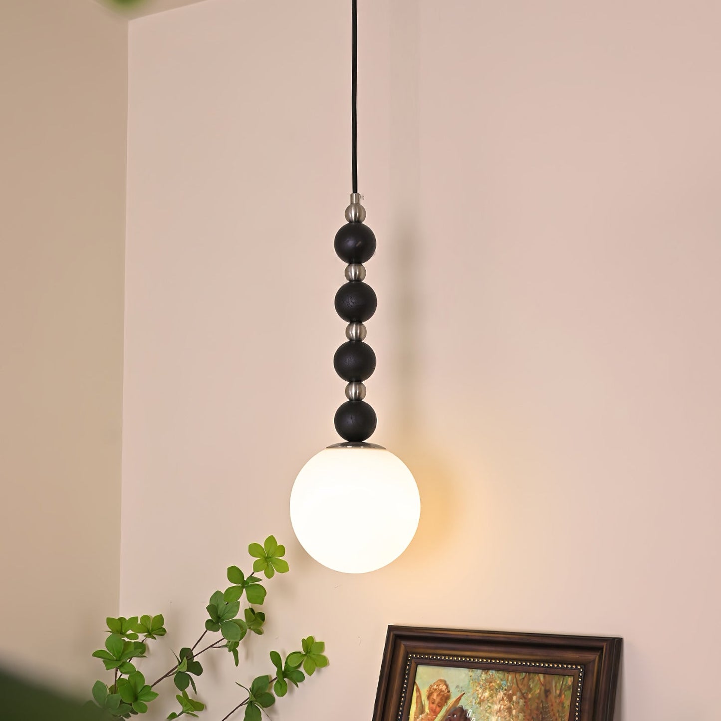 Vertical Walnut Balls Houselight Pendant Lamp