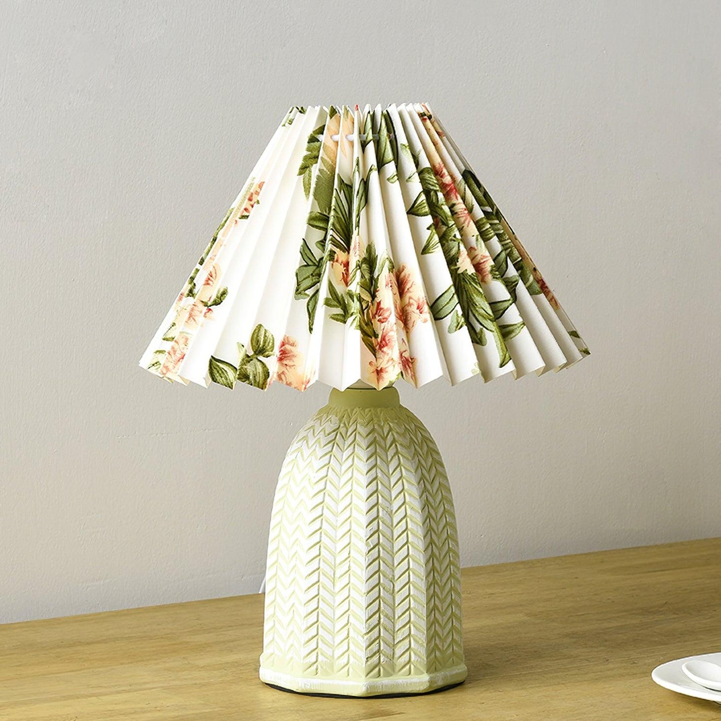 Vintage Pleated Task lamp Table Lamp