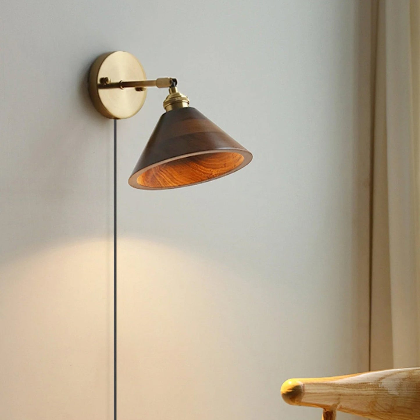Vintage Wood Plug-in Sconce Wall Lamp