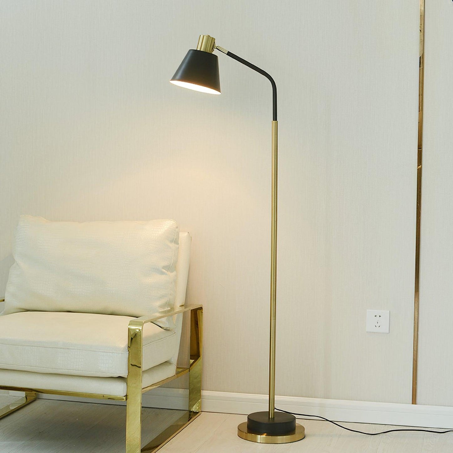 Visual Comfort Standing Lamp Floor Lamp