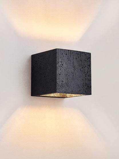Vulcanis Cube Wall Lamp