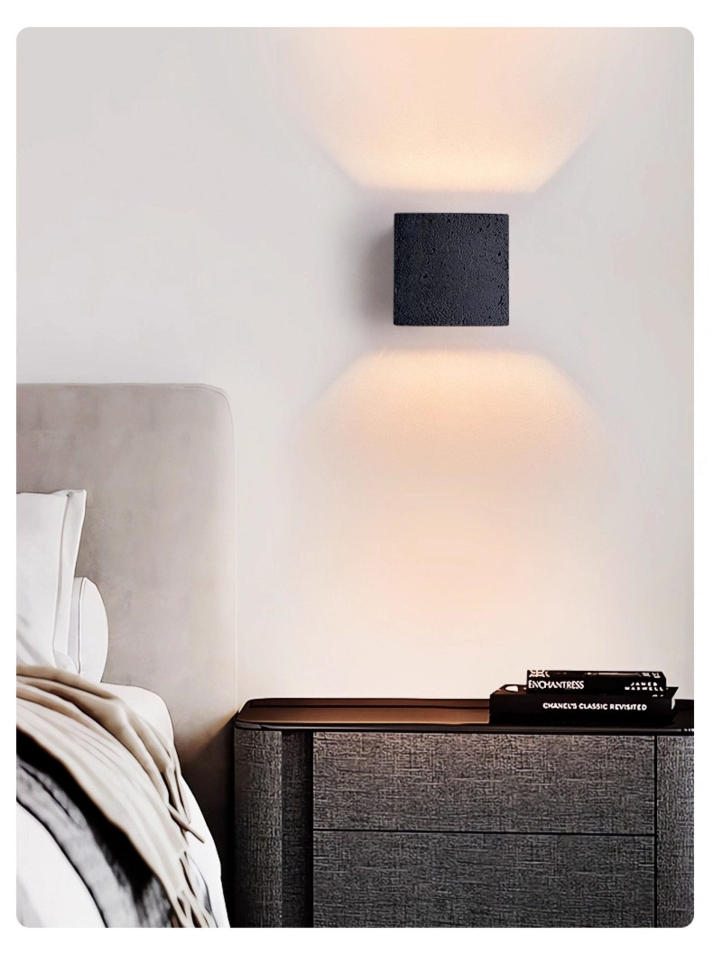 Vulcanis Cube Wall Lamp