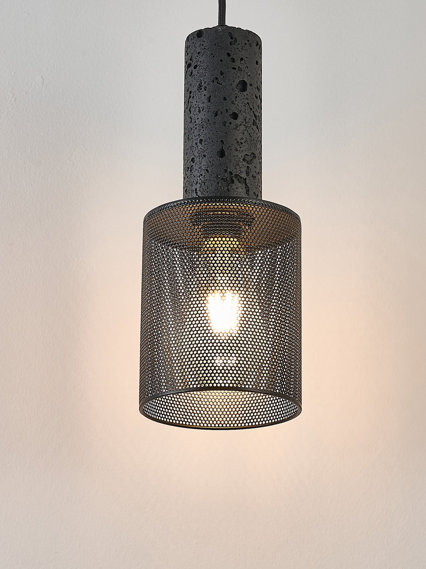Vultex Mesh Pendant Lamp