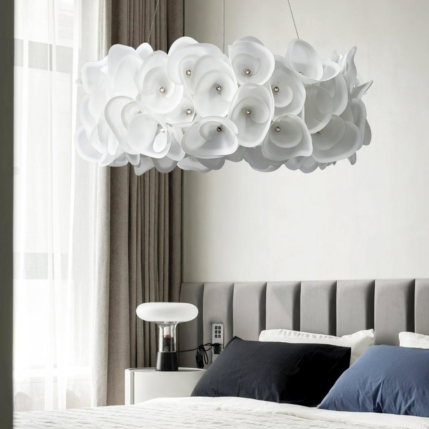 White Hydrangea Houselight Pendant Lamp