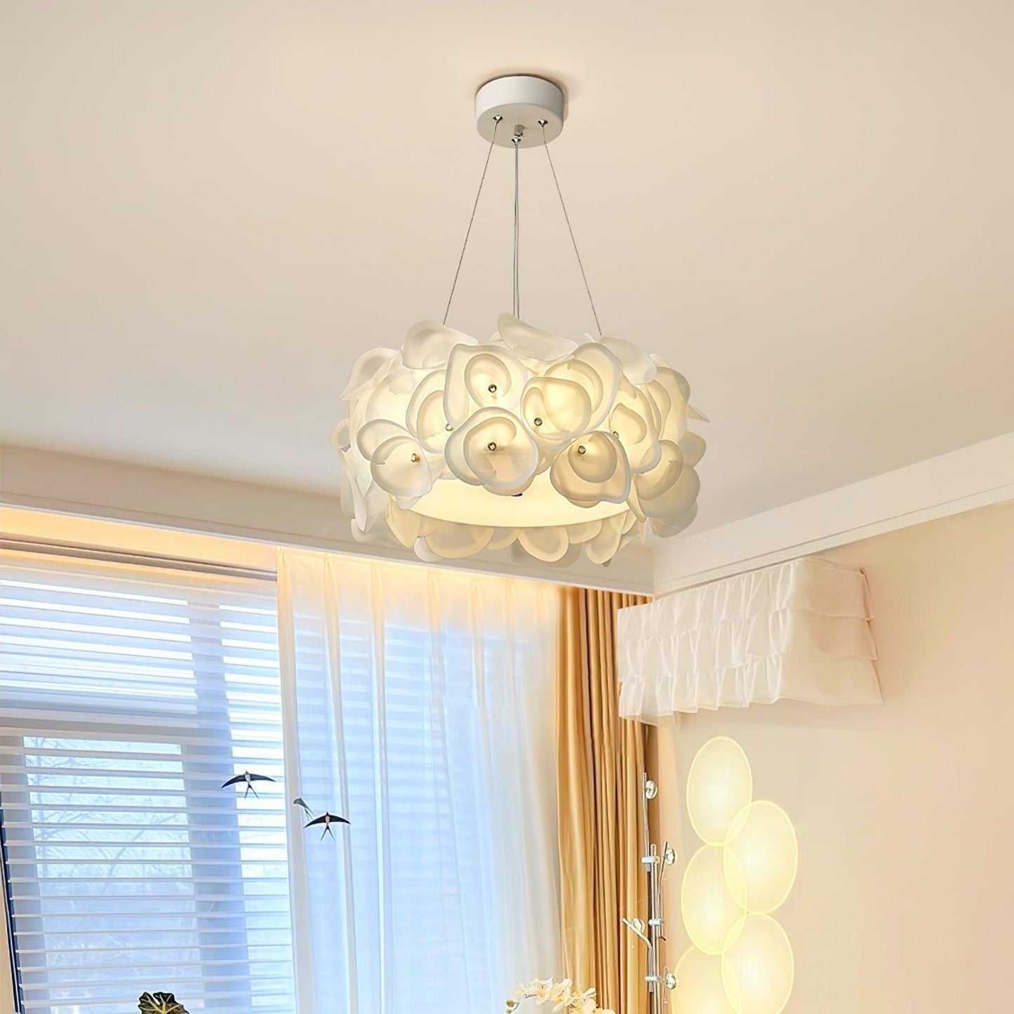 White Hydrangea Houselight Pendant Lamp