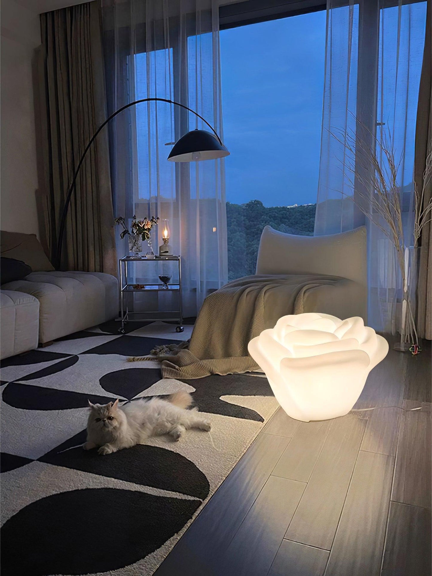 White Rose Shaped LED Desk lamp Table Lamp