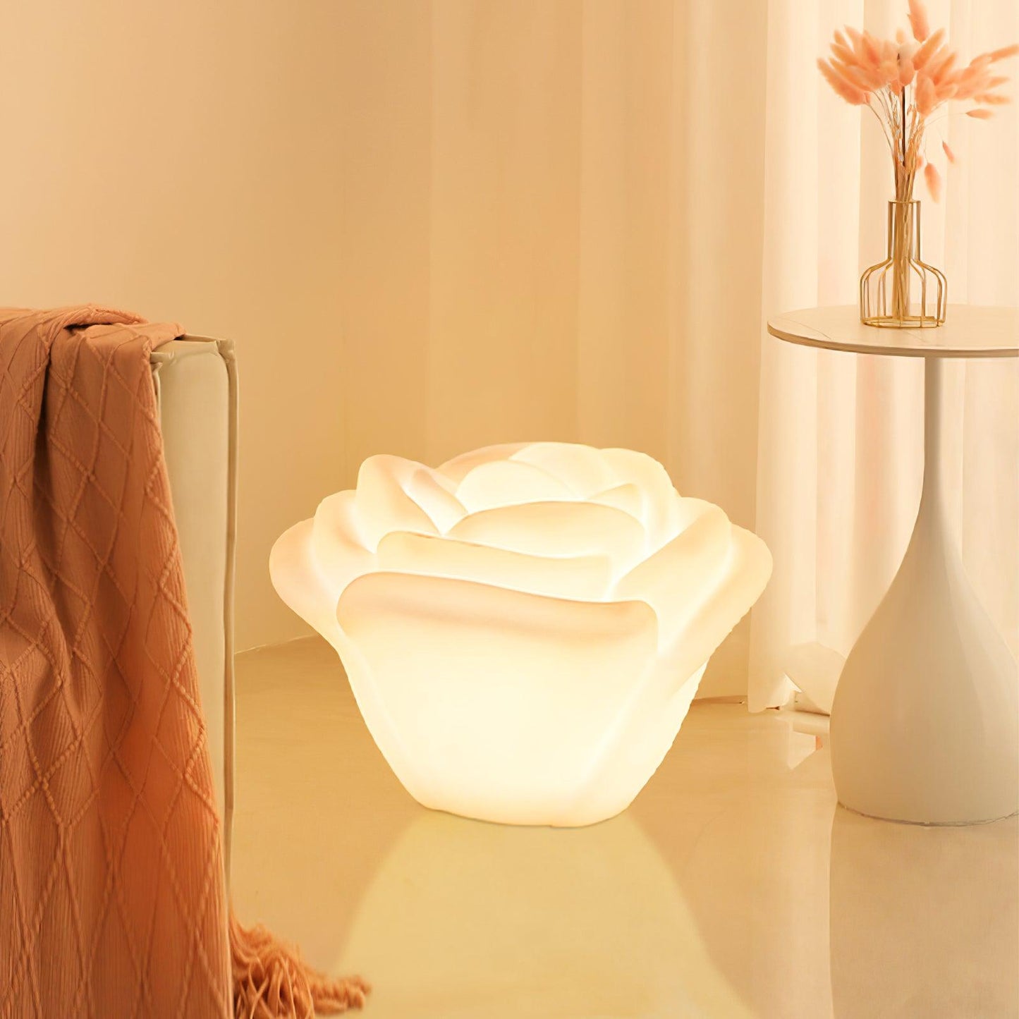 White Rose Shaped LED Desk lamp Table Lamp