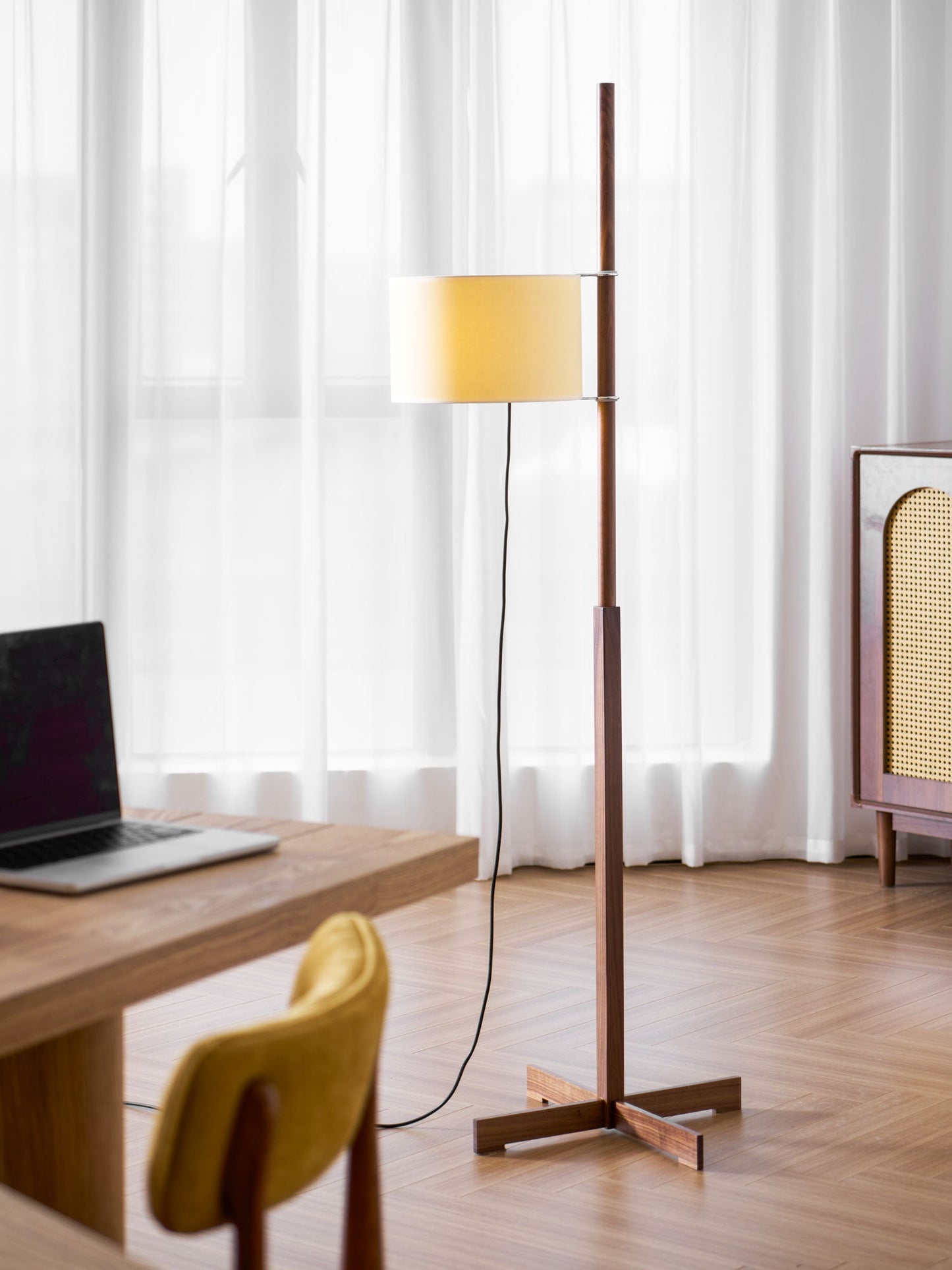 Wood Tmm Floor Lamp