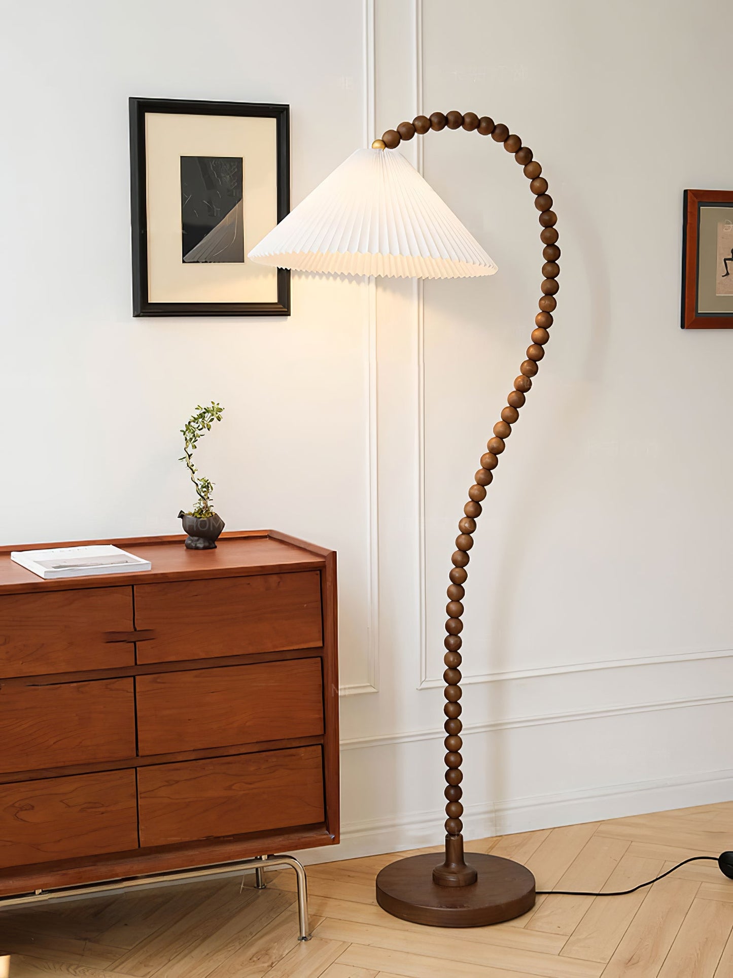 Wooden Bead Floor-mounted Lamp Floor Lamp