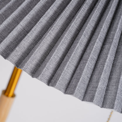 Pleated Retro Wooden Table Lamp
