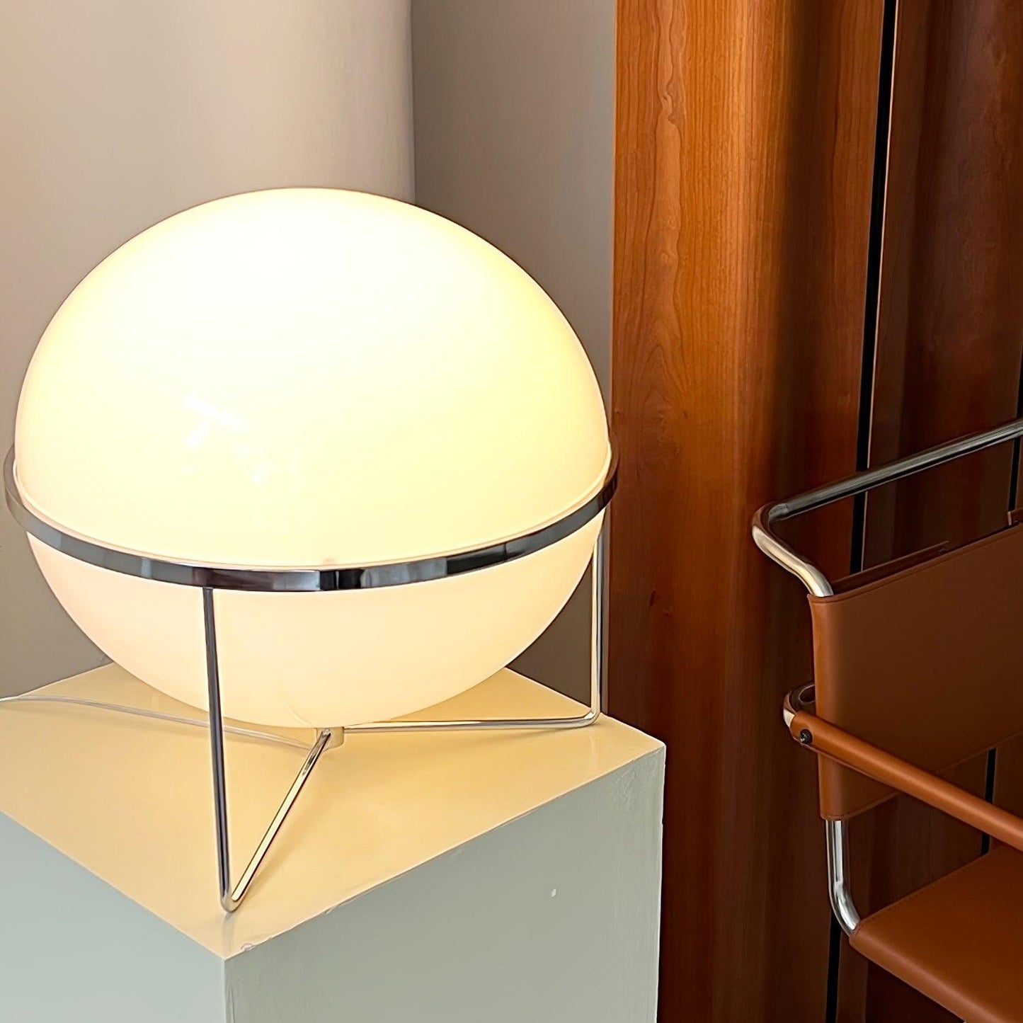 Yolk Nightstand lamp Table Lamp