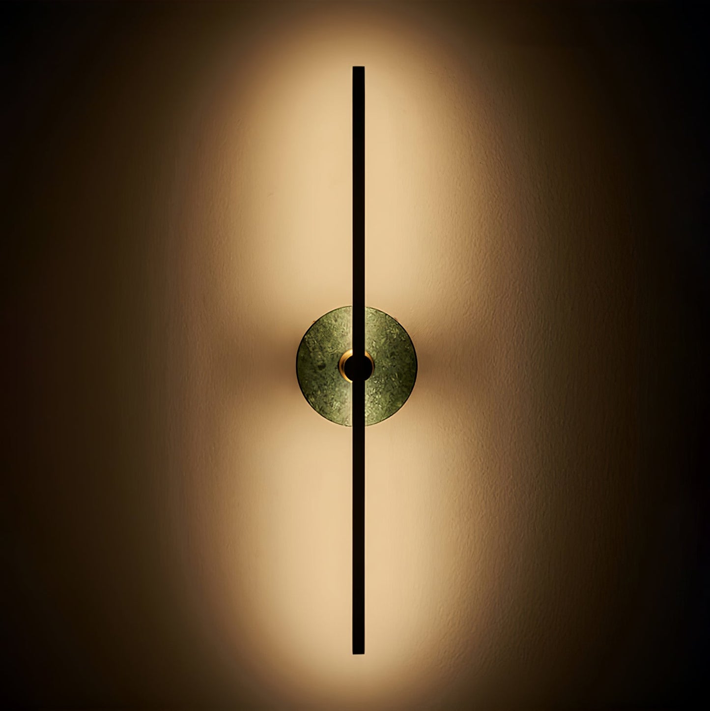 Zylaro Stone Wall Light