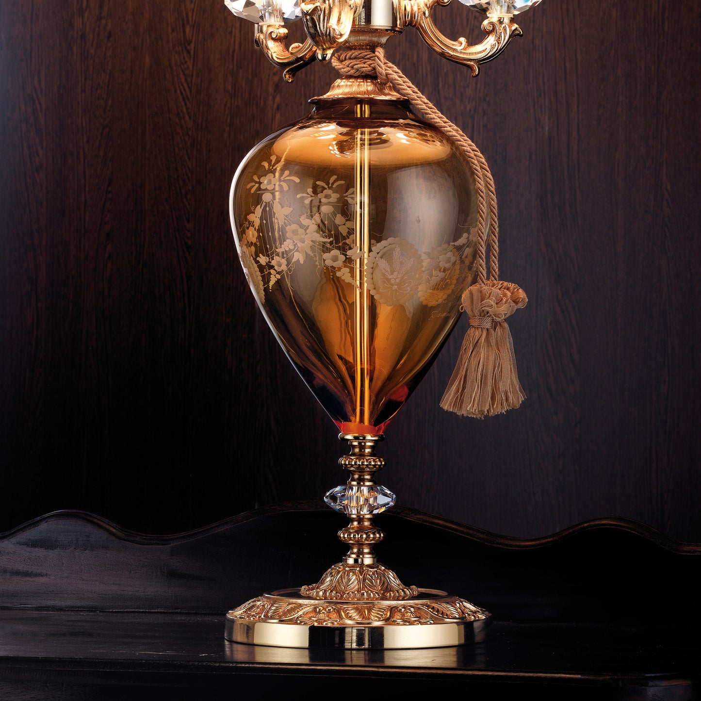 Classic Engraved Amber Glass Table Lamp