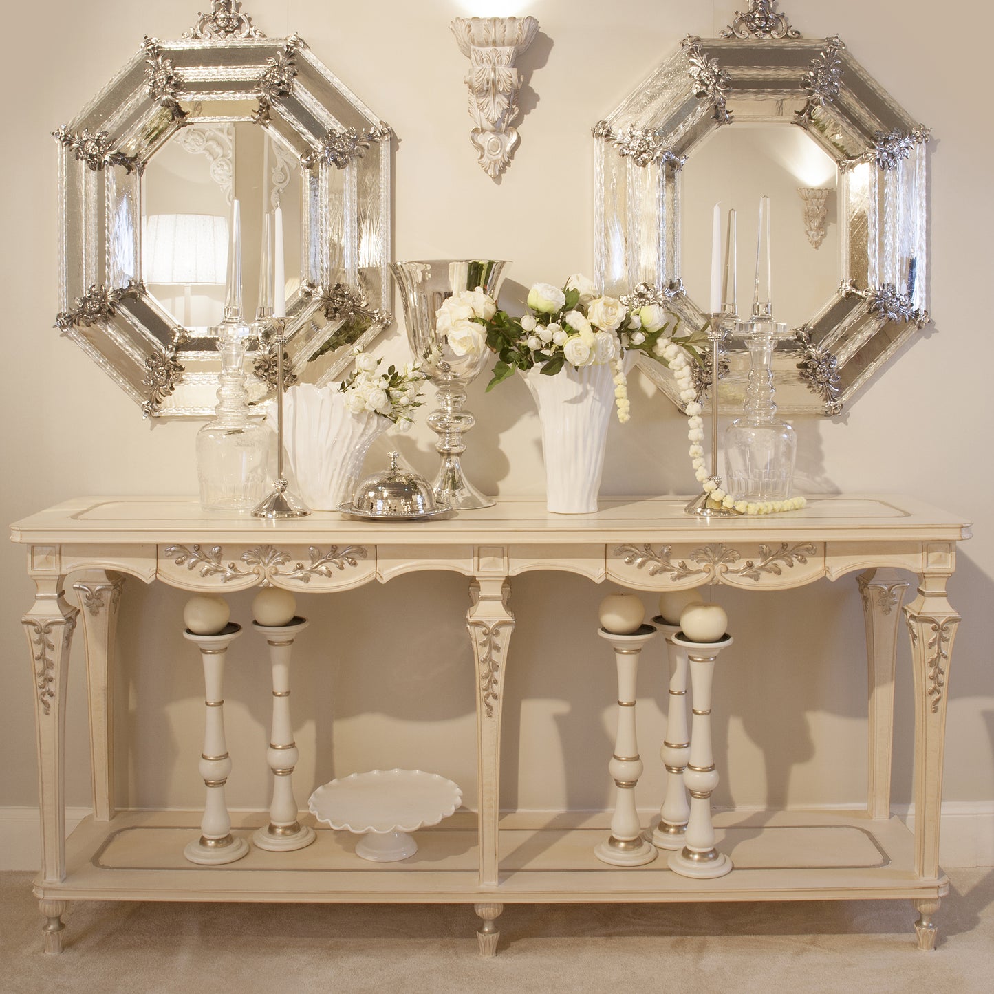 Classic Italian Large Console Table with drawers