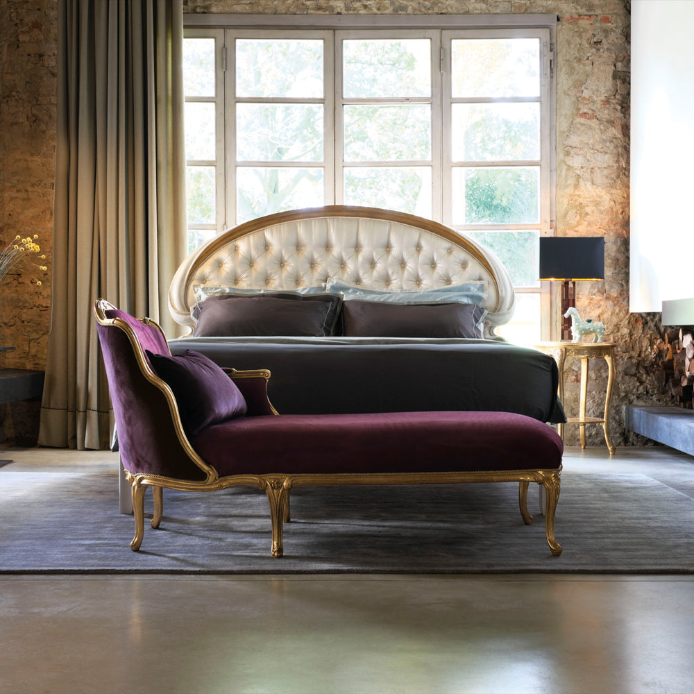 Classic Louis XVI Style Chaise Longue