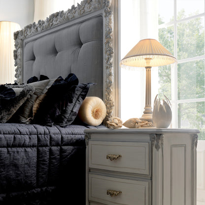 Classic Reproduction Button Upholstered Bed