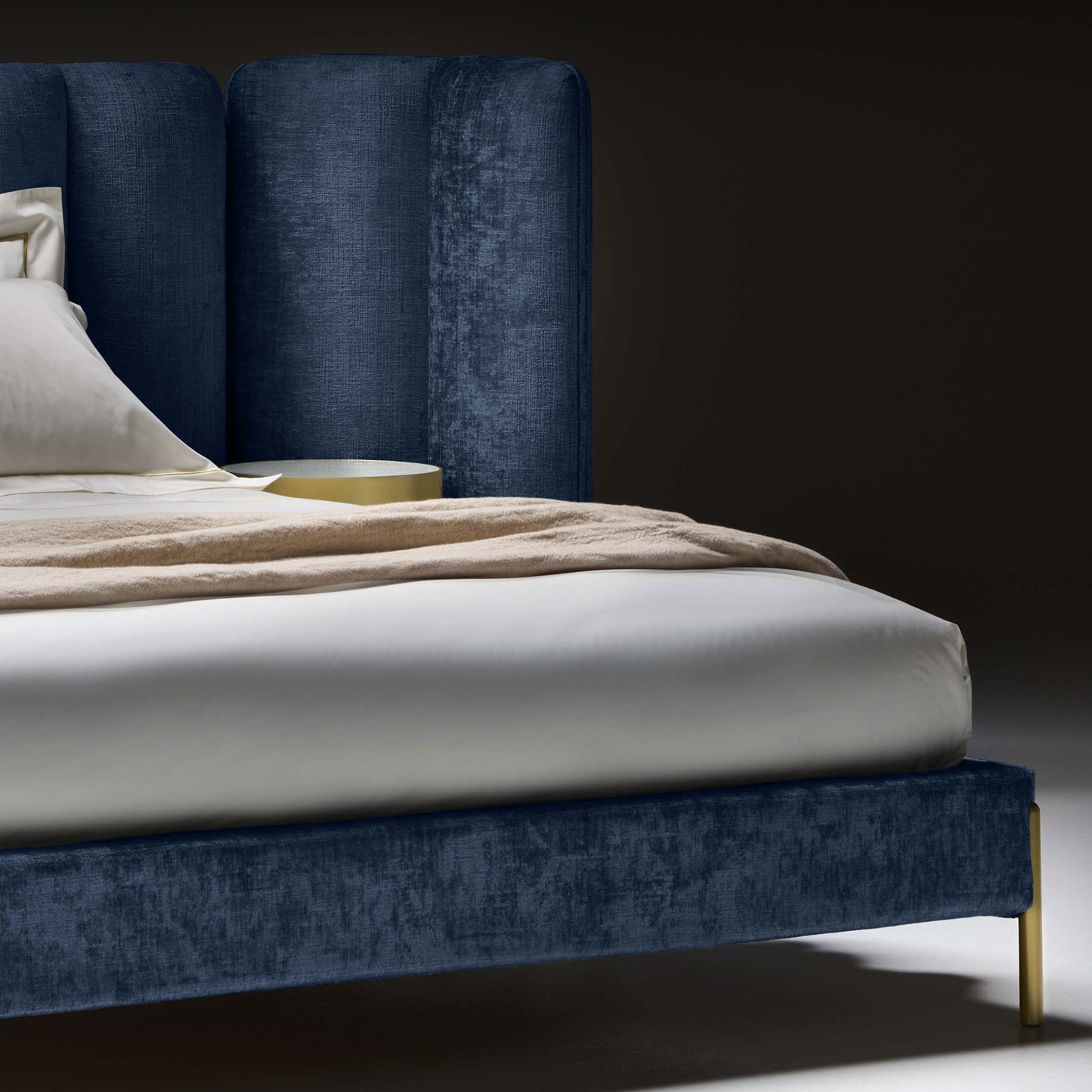 Contemporary Bed With Winged Wide Headboard