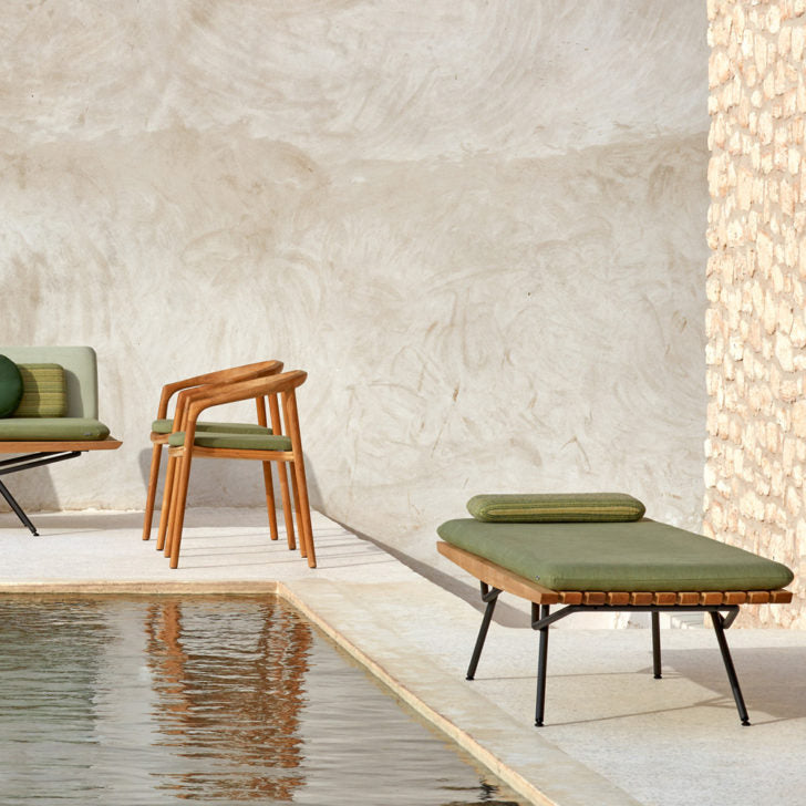 Contemporary Outdoor Designer Sun Lounger