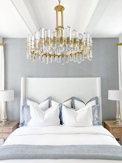 Crystorama Bolton 31"W Aged Brass 12-Light Crystal Chandelier