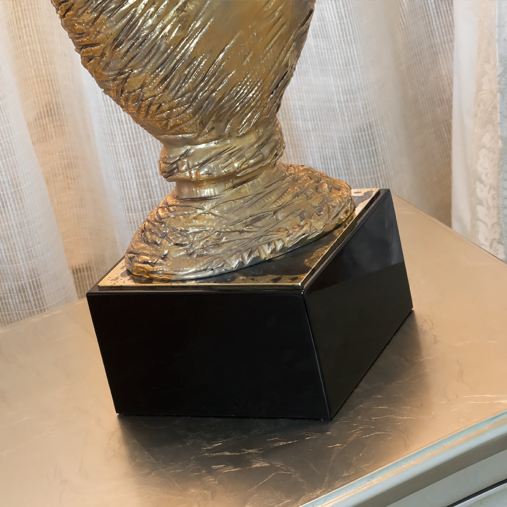 Elegant Majolica Gold Plated Table Lamp