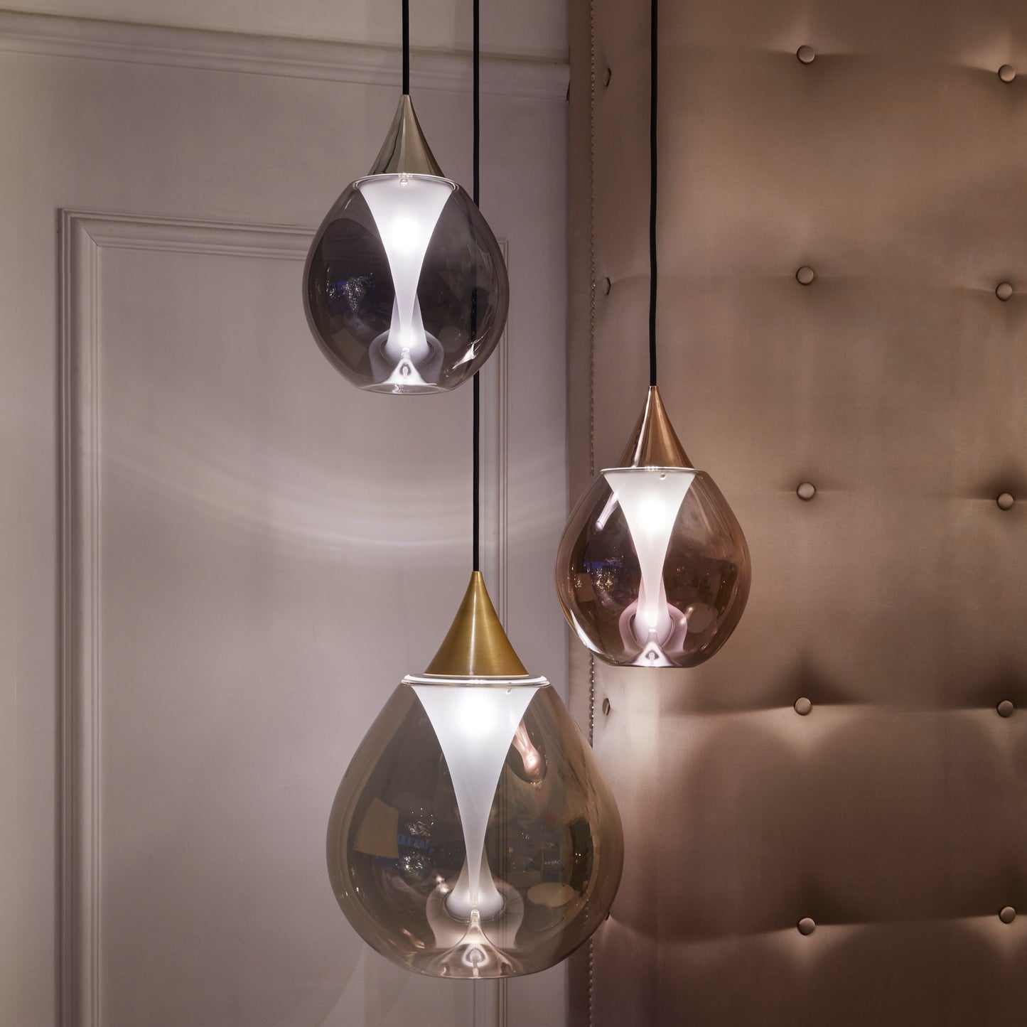 Exclusive Glass Pendant Light Set