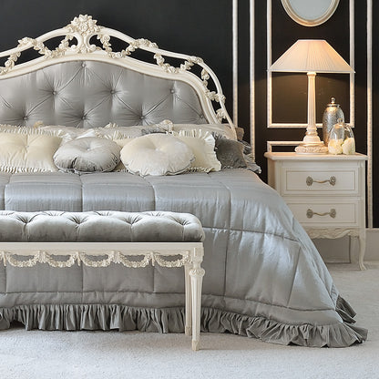 Classic Style Italian Button Upholstered Bed