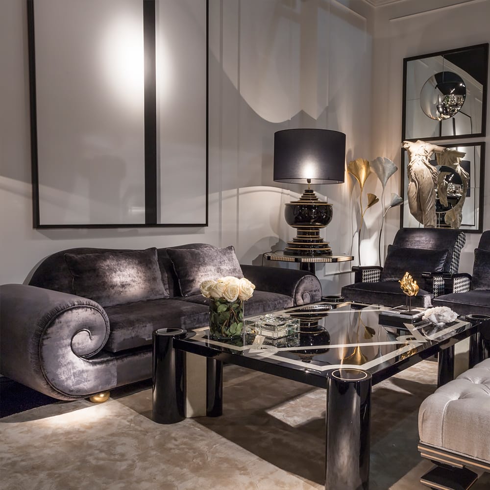 Large Black Lacquered Table Lamp