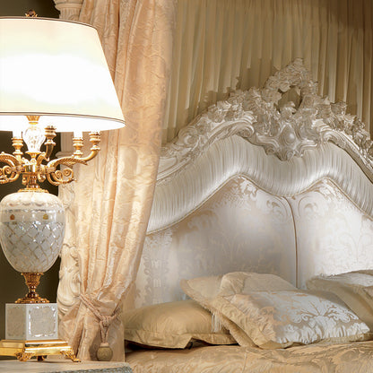 Large Classic Table Lamp