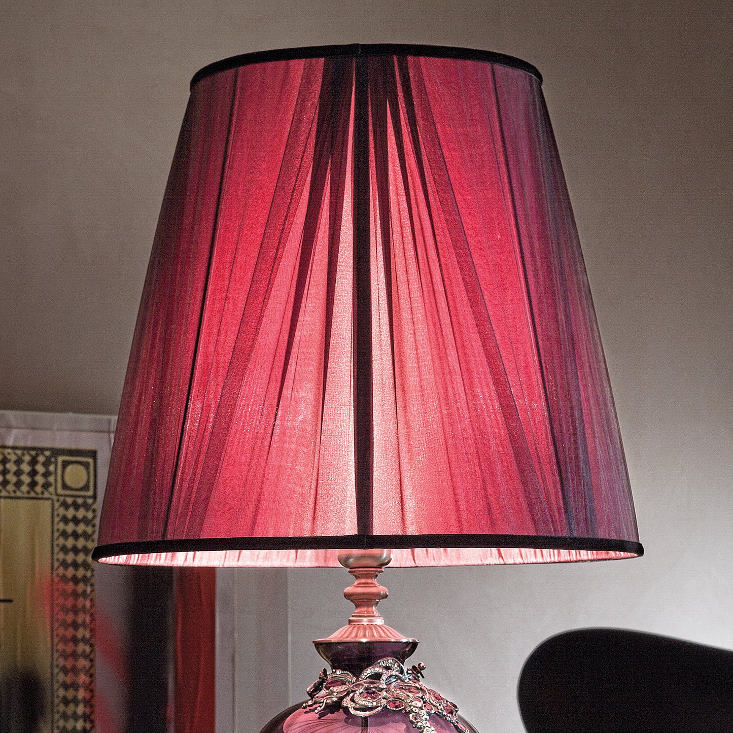 Large Ornate Jewelled Glass Table Lamp