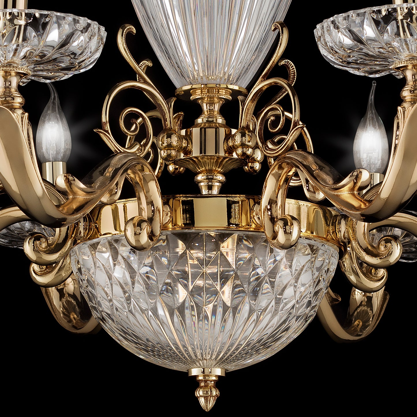 Luxury Faceted Blown Glass Chandelier