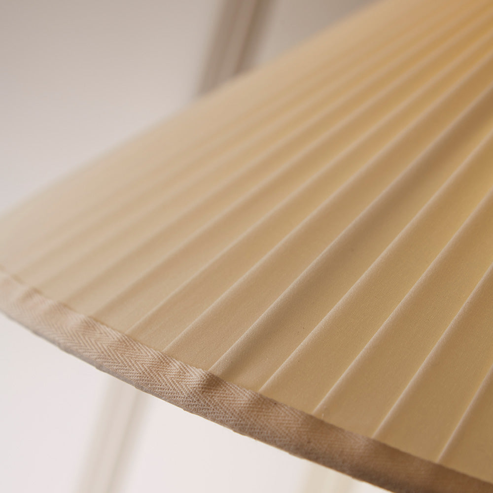 Luxury Italian Rose Design Table Lamp