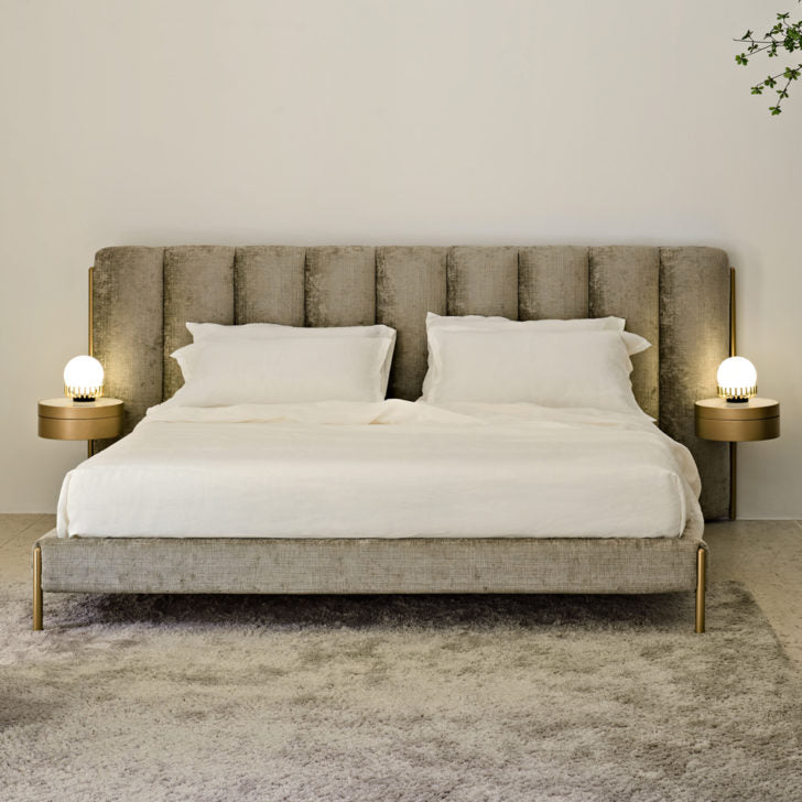 Luxury Modern Bed With Wide Headboard