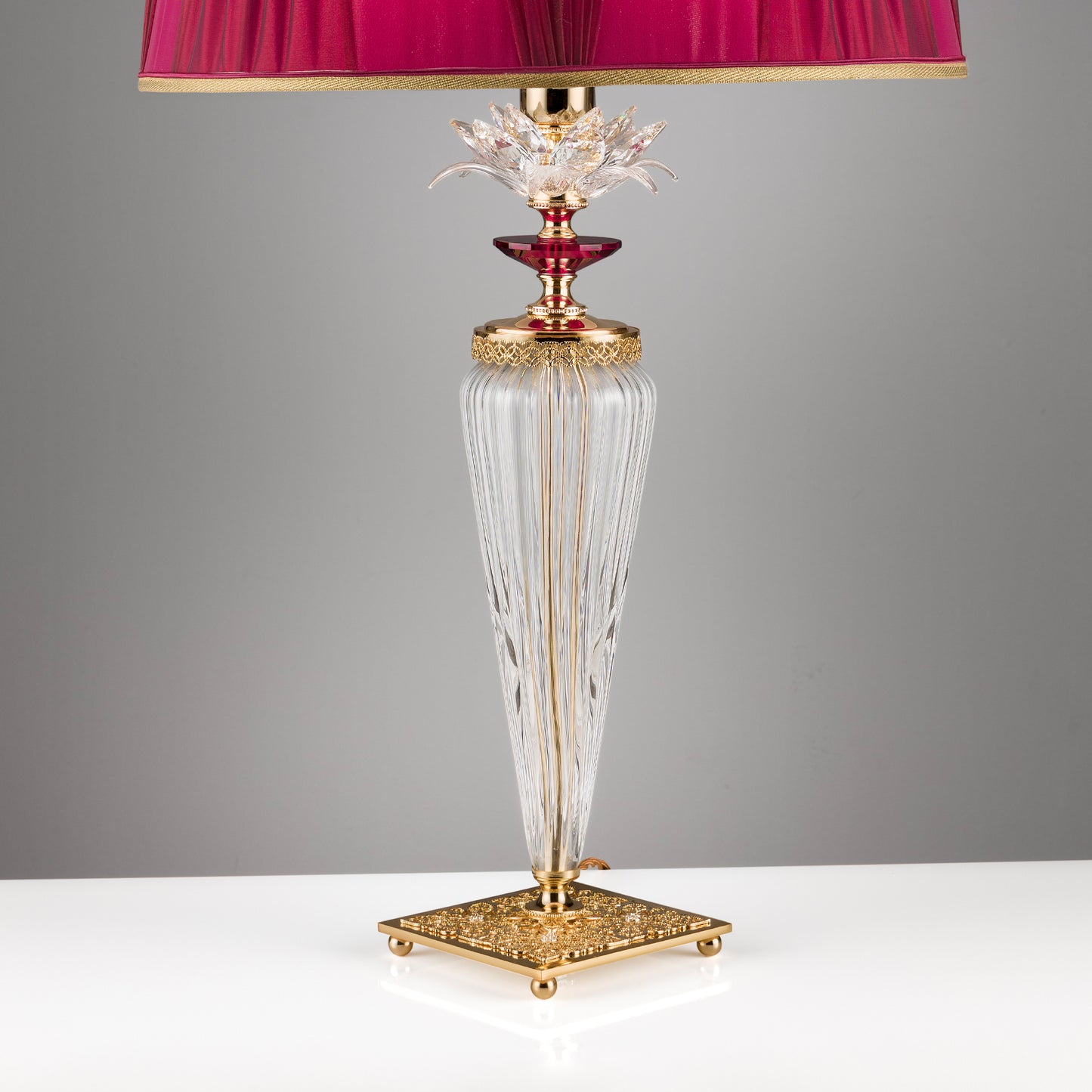 Luxury Table Lamp With Crystal Flower Detail