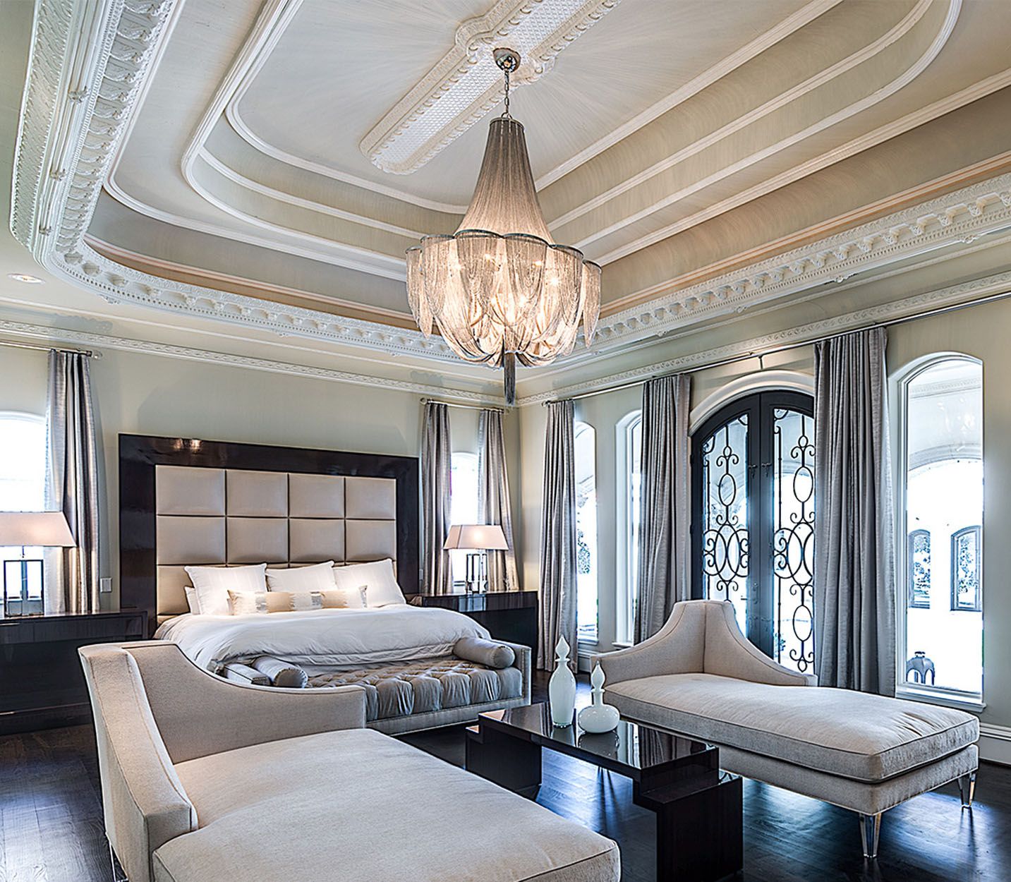 Maxim Chantilly 34" Wide Nickel Jewelry Chain Chandelier