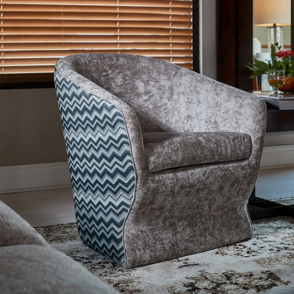 Modern Elegant Armchair