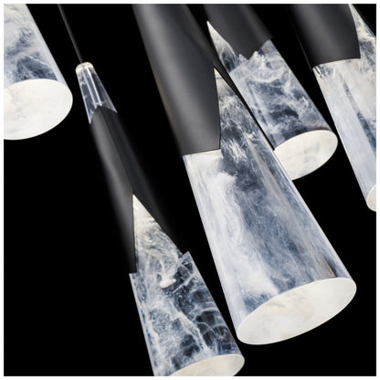 Modern FormsKilt Black 2700-3000-3500-4000K