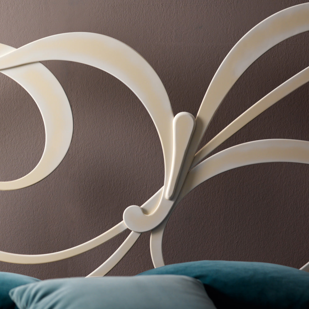 Modern Swirl Headboard Iron Bed