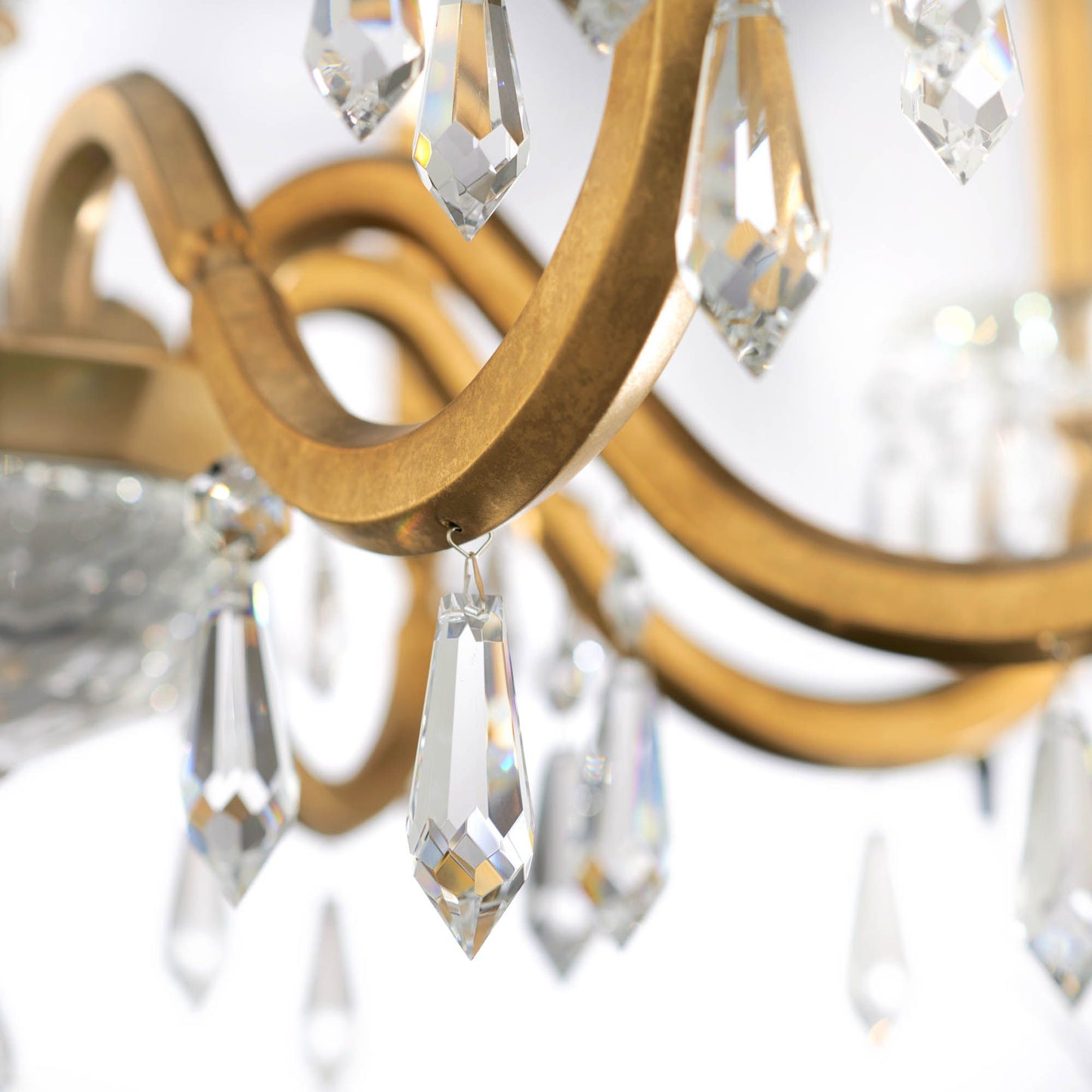 Napoli 27.4"H x 32.6"W 8-Lt Crystal Chandelier in Hrlm Gold