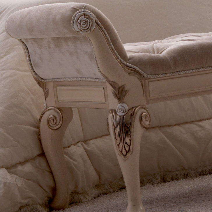 Opulent Italian Button Upholstered Bedroom Bench