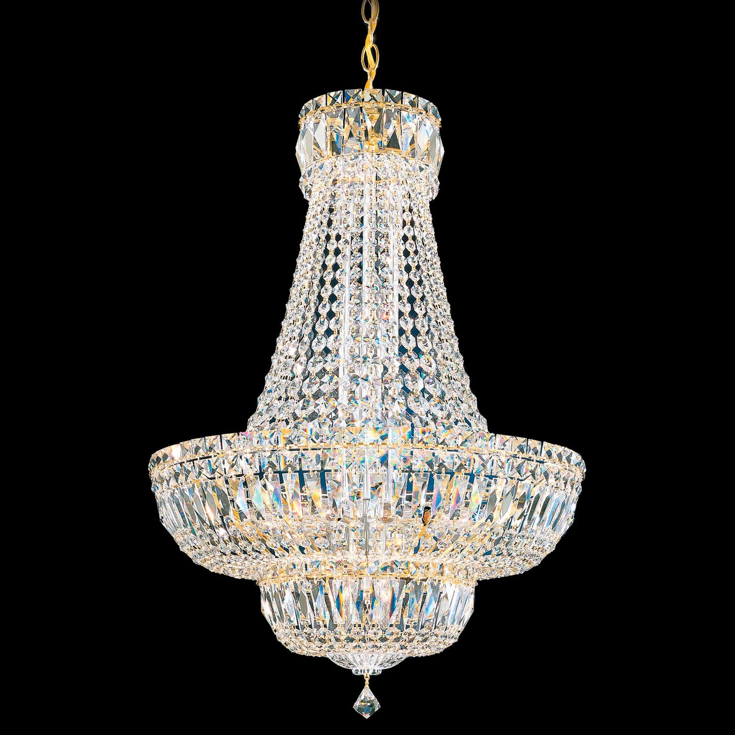 Petit Crystal Deluxe 31"H x 21"W 20-Light Chandelier in Polished