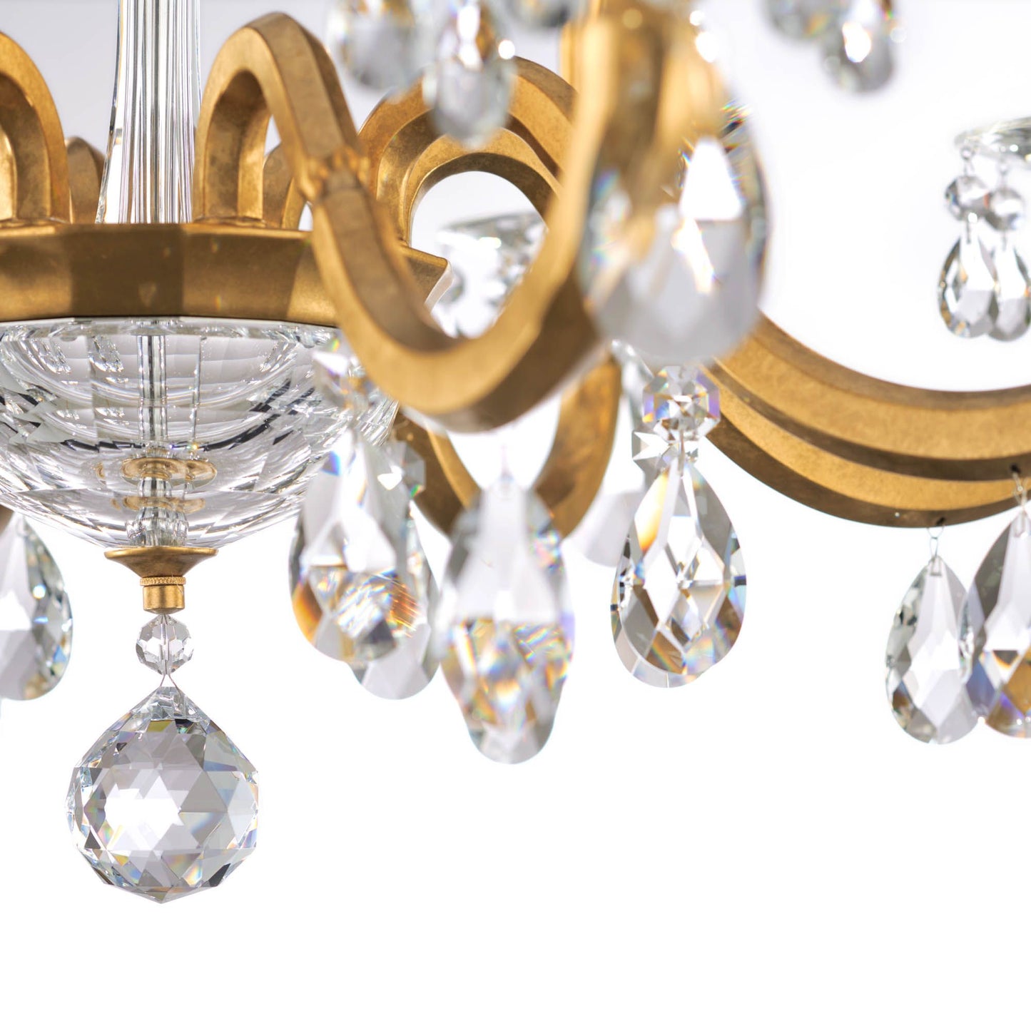 San Marco 26.8"H x 32.3"W 8-Lt Crystal Chandelier in Hrlm Gold