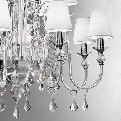 Traditional Chandelier With Crystal Drops