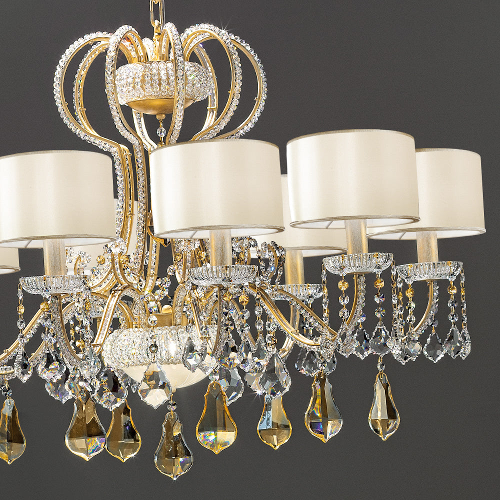 Classic Crystal Chandelier With Shades